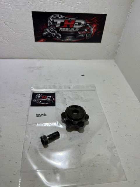 HOLDER, CHANGE DRUM OEM KAWASAKI 125 KX 1988 à 1993 / 250 KX 1992 / 500 KX 1988 à 2004 référence 130911555 Occasion