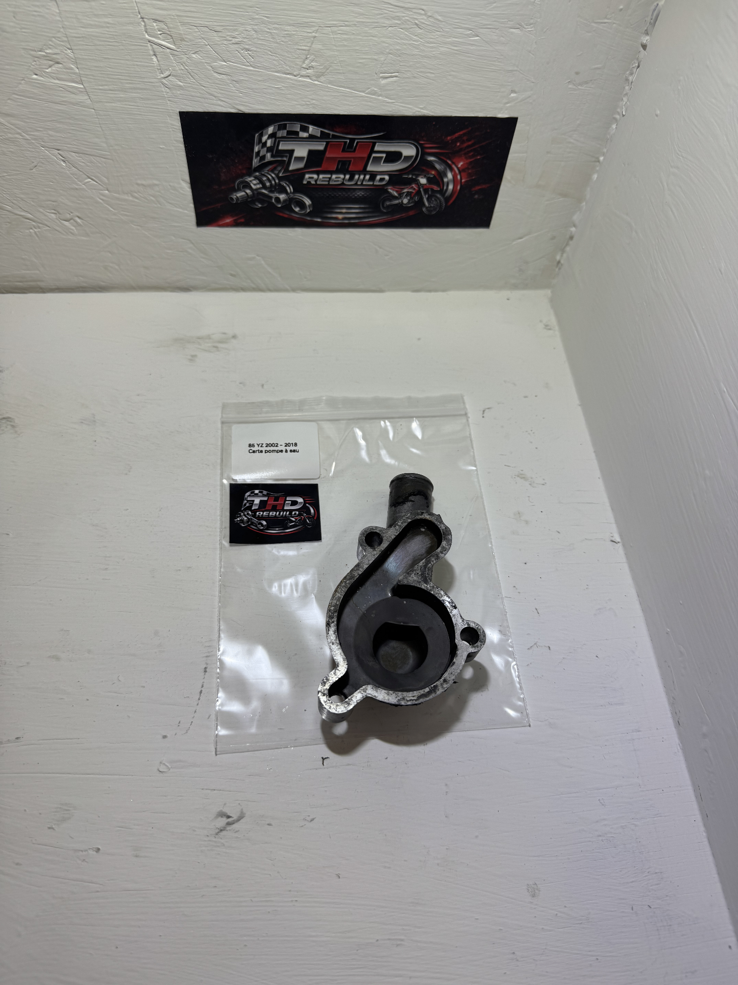 Carter pompe a eau OEM YAMAHA 85 YZ 2002 à 2026 référence 4BA1242200 Occasion