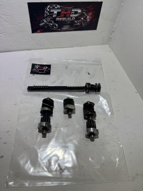 Valves kit complet OEM KAWASAKI 125 KX 1990 à 1991 référence 120051153 - 120051145 - 590511222 - 490461067 Occasion