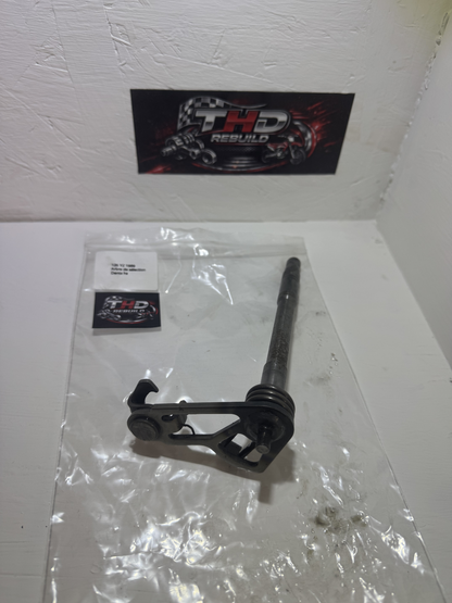 Arbre de sélecteur de vitesse OEM YAMAHA 125 YZ 1989 à 1990 référence 1LX1810101 Occasion Filetage HS