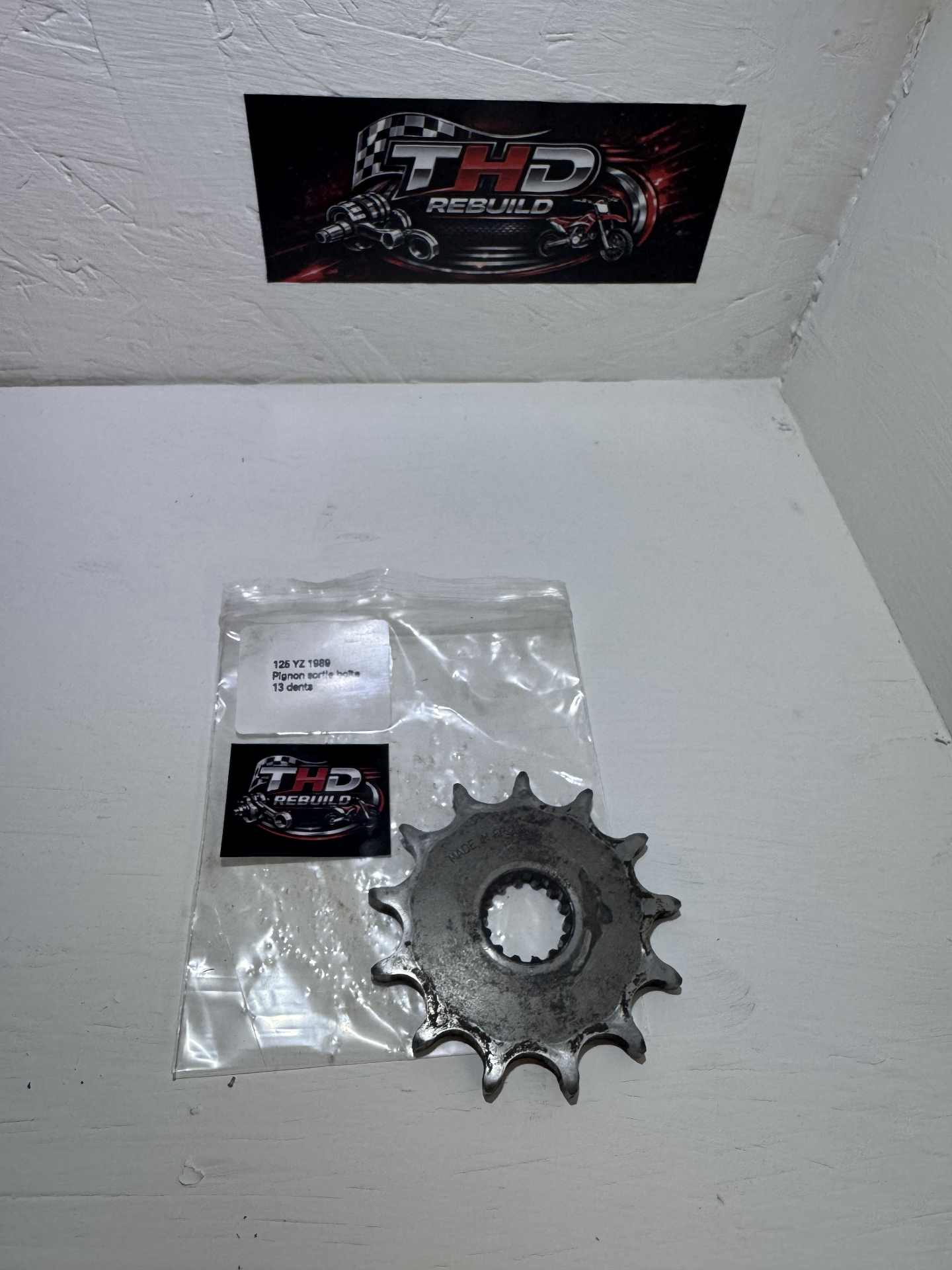 Pignon sortie sortie de boite 13 dents OEM YAMAHA 125 YZ 1989 3JD référence 9383A13031 Occasion