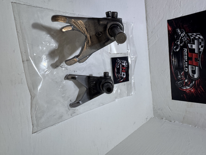 Fourchette de boite OEM YAMAHA 125 YZ 1989 3JD référence 3JD1851100 - 2VN1851201 - 1LX1851300 Occasion