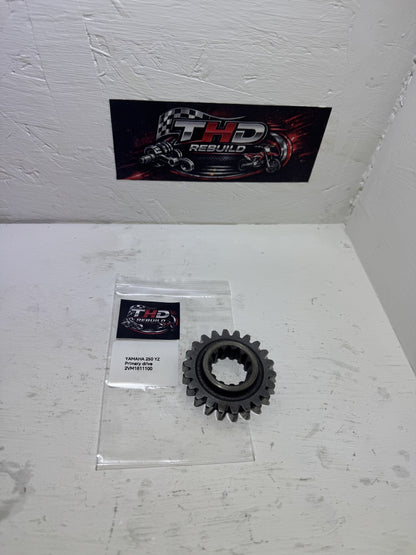 GEAR, PRIMARY DRIVE OEM YAMAHA 250 YZ 1988 à 1997 référence 2VM1611100 Occasion